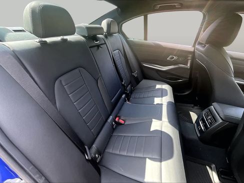 Used 2026 BMW 330i Sedan w/ M Sport Package RWD image 19