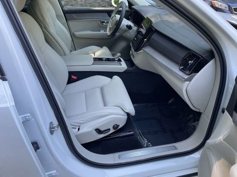 Certified 2026 Volvo XC90 B6 Ultra AWD/4WD image 13