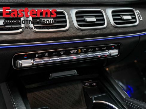 Used 2024 Mercedes-Benz GLS 450 4MATIC w/ AMG Line Exterior image 19