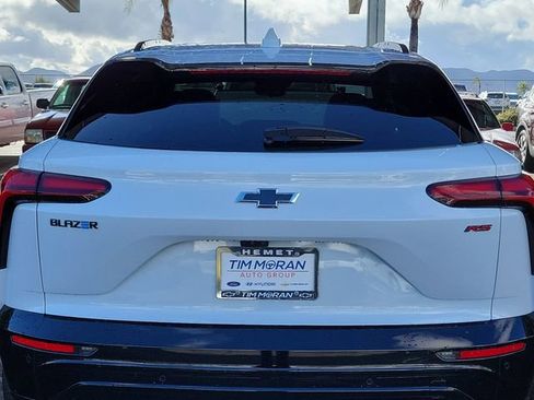 New 2026 Chevrolet Blazer EV RS FWD image 19