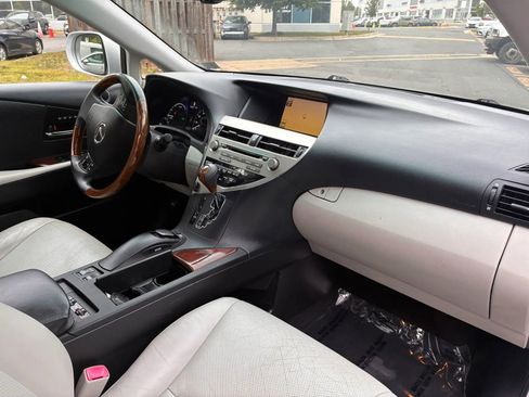 Used 2010 Lexus RX 450h AWD image 11
