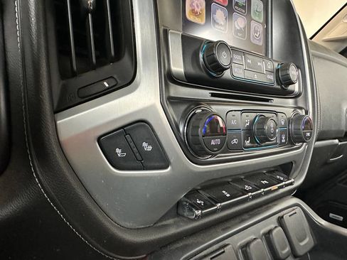 Used 2017 GMC Sierra 1500 SLT w/ SLT Premium Package AWD/4WD image 7