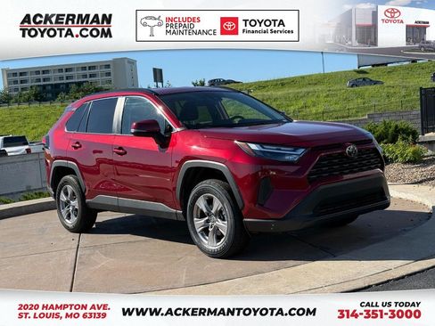 Certified 2025 Toyota RAV4 XLE AWD/4WD image 1