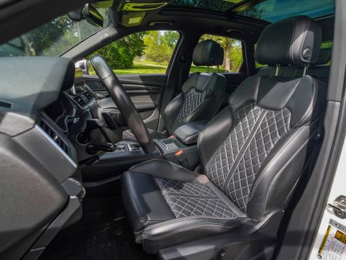 Used 2018 Audi SQ5 Premium Plus AWD/4WD image 13