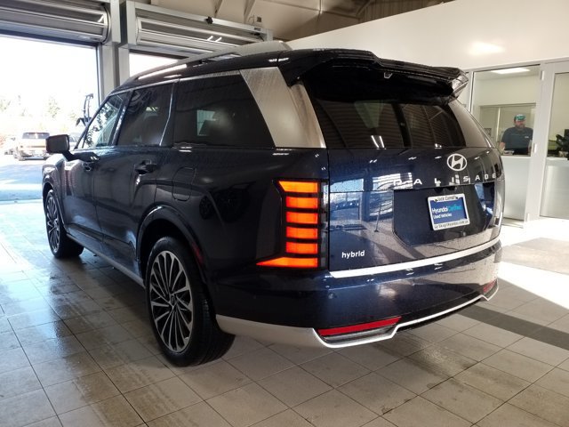 Certified 2026 Hyundai Palisade Calligraphy AWD/4WD image 18