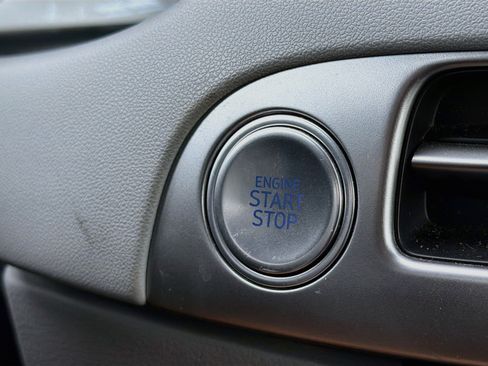 Used 2025 Hyundai Palisade SEL FWD image 37