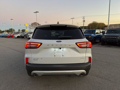 New 2026 Ford Escape Active image 4
