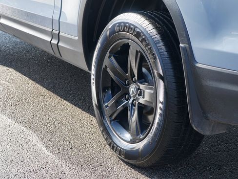 Certified 2023 Honda Ridgeline Black Edition image 9