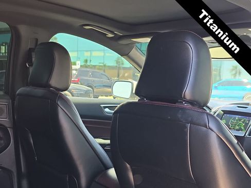 Used 2020 Ford Edge Titanium w/ Equipment Group 301A AWD/4WD image 16