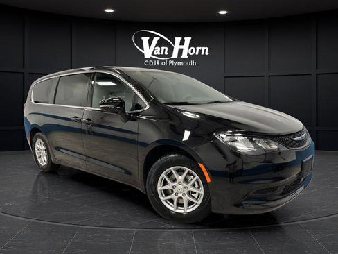 New 2026 Chrysler Voyager LX image 1