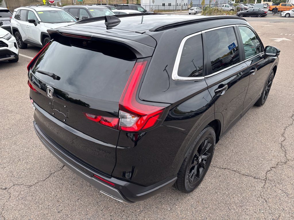 Used 2025 Honda CR-V Sport-L image 9