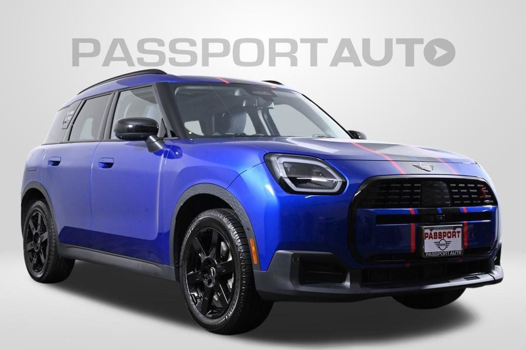 Used 2025 MINI Cooper Countryman S w/ Comfort Package Max AWD/4WD image 3