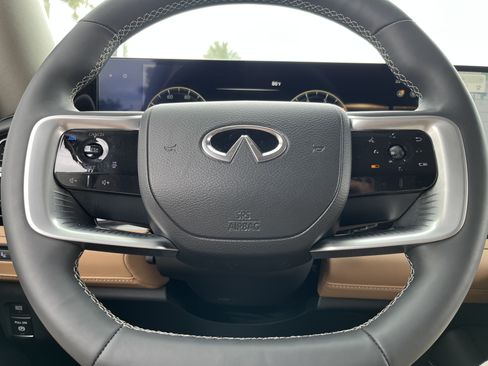 Certified 2026 INFINITI QX80 Luxe w/ Cargo Package AWD/4WD image 23