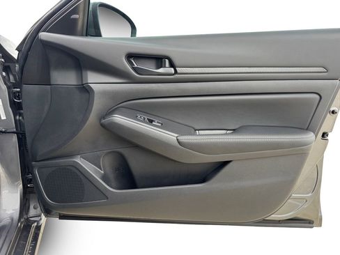 New 2026 Nissan Altima 2.5 SV w/ SV Premium Package FWD image 16