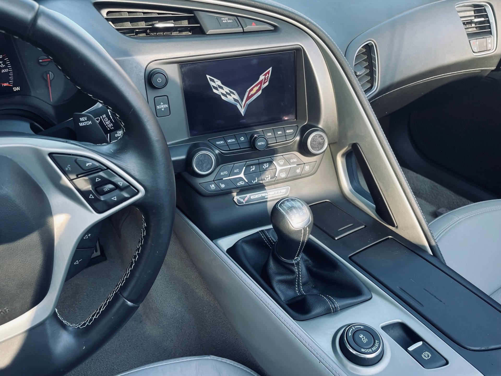 Used 2015 Chevrolet Corvette Stingray Convertible w/ 2LT Preferred Equipment Group RWD image 37