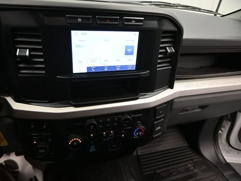 Used 2023 Ford F350 XL AWD/4WD image 2