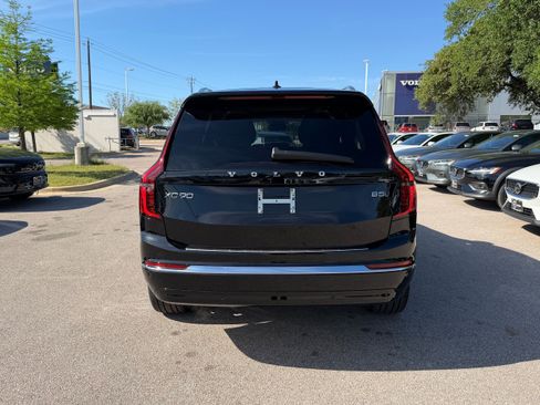 New 2026 Volvo XC90 B5 Ultra w/ Protection Package AWD/4WD image 5