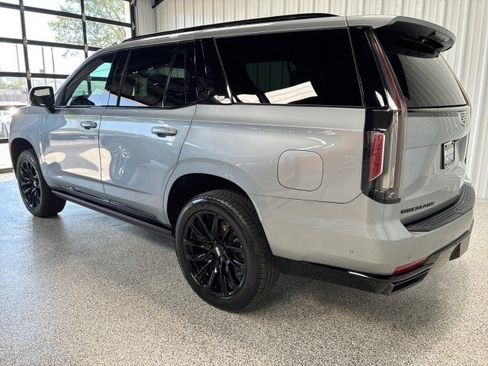 Used 2024 Cadillac Escalade Sport w/ LPO, ONYX Package RWD image 2