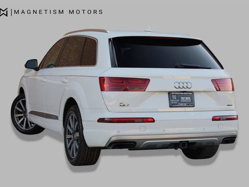Used 2017 Audi Q7 2.0T Premium Plus w/ Premium Plus Package AWD/4WD image 10
