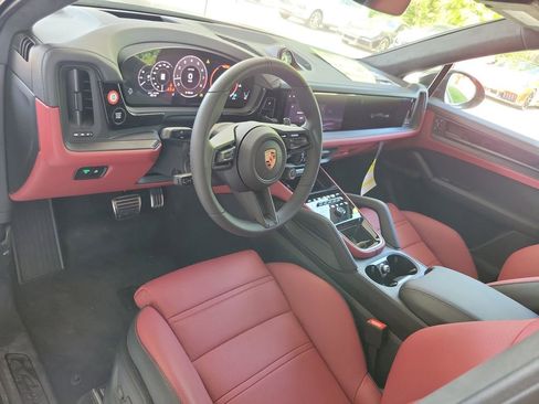 New 2026 Porsche Cayenne GTS AWD/4WD image 12