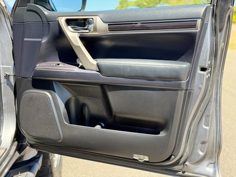 Used 2021 Lexus GX 460 Premium AWD/4WD image 36