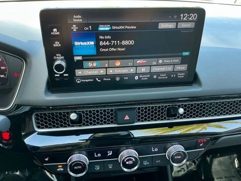 Certified 2024 Honda Civic Touring image 27