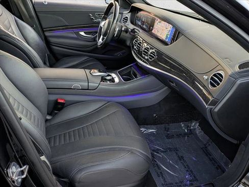 Used 2019 Mercedes-Benz S 560 Sedan image 22