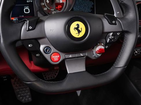 Used 2021 Ferrari 812 GTS RWD image 32