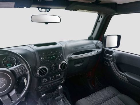 Used 2012 Jeep Wrangler Unlimited Sport AWD/4WD image 20
