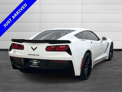 Used 2017 Chevrolet Corvette Stingray Coupe w/ Carbon Flash Badge Package RWD image 3