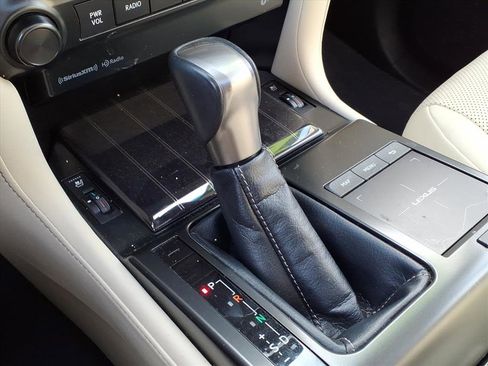 Certified 2023 Lexus GX 460 Premium image 18