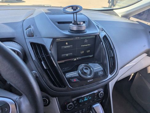 Used 2014 Ford C-MAX Energi SEL w/ Equipment Group 302A FWD image 26