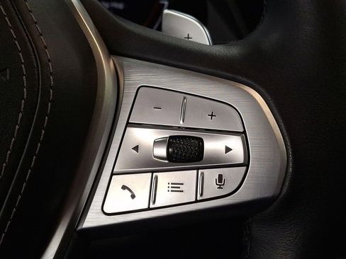 Certified 2022 BMW X7 xDrive40i w/ Premium Package image 18