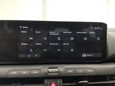 Used 2025 Kia K4 FWD image 25