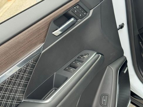 New 2026 GMC Acadia Denali w/ Super Cruise Package image 18