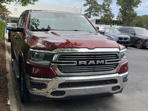 Used 2022 RAM 1500 Laramie AWD/4WD image 1