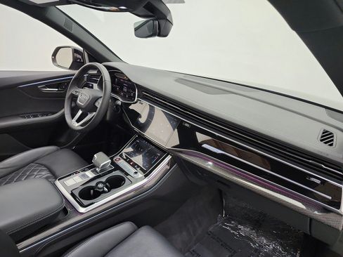 Used 2023 Audi SQ8 Premium Plus w/ Executive Package AWD/4WD image 19