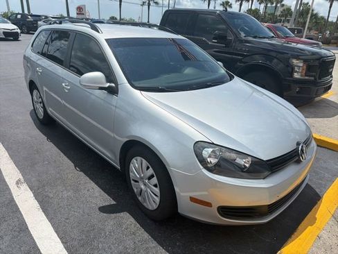 Used 2013 Volkswagen Jetta S FWD image 3