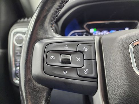 Used 2022 GMC Sierra 3500 Denali w/ Denali Ultimate Package image 16