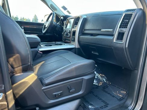 Used 2018 RAM 2500 Laramie w/ Convenience Group image 26