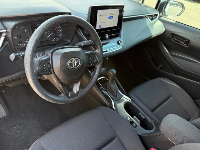 Used 2024 Toyota Corolla LE FWD image 8