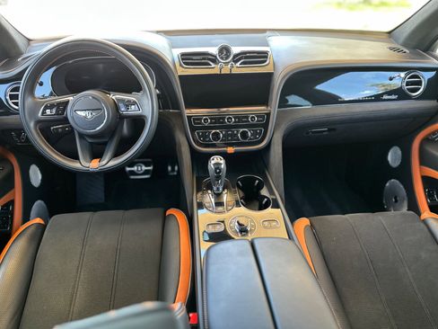 Used 2023 Bentley Bentayga Speed AWD/4WD image 39