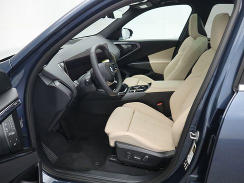 Used 2025 BMW X3 xDrive30i w/ Premium Package AWD/4WD image 20