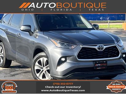 Used 2024 Toyota Highlander XLE