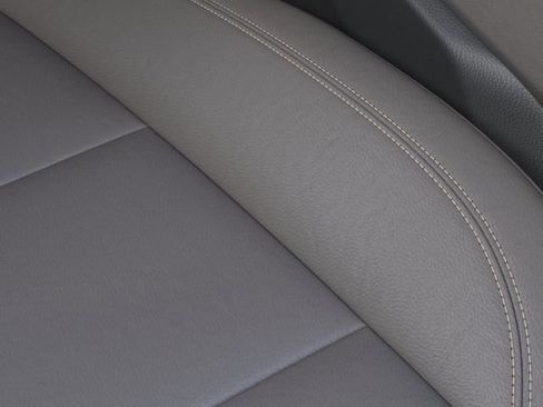 New 2025 GMC Acadia Elevation w/ Elevation Premium Package FWD image 21