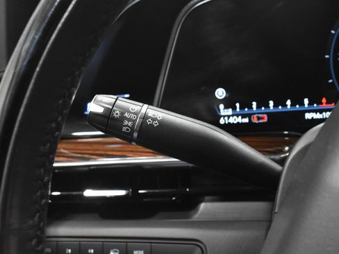 Used 2023 Cadillac Escalade ESV Premium Luxury w/ LPO, Floor Liner Package AWD/4WD image 14