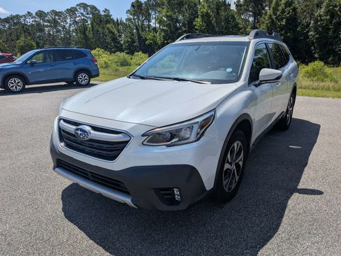 Used 2021 Subaru Outback Limited w/ Popular Package #2 AWD/4WD image 11