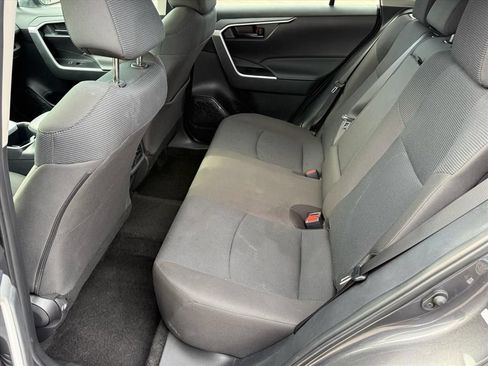Certified 2025 Toyota RAV4 LE AWD/4WD image 13