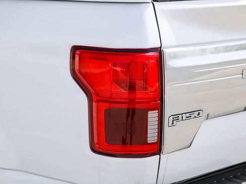 Used 2019 Ford F150 Limited w/ Trailer Tow Package AWD/4WD image 9