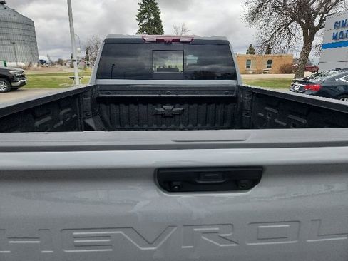 Used 2024 Chevrolet Silverado 2500 LTZ w/ LTZ Plus Package AWD/4WD image 5